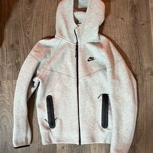 Nike Light Gray Full-Zip Hoodie